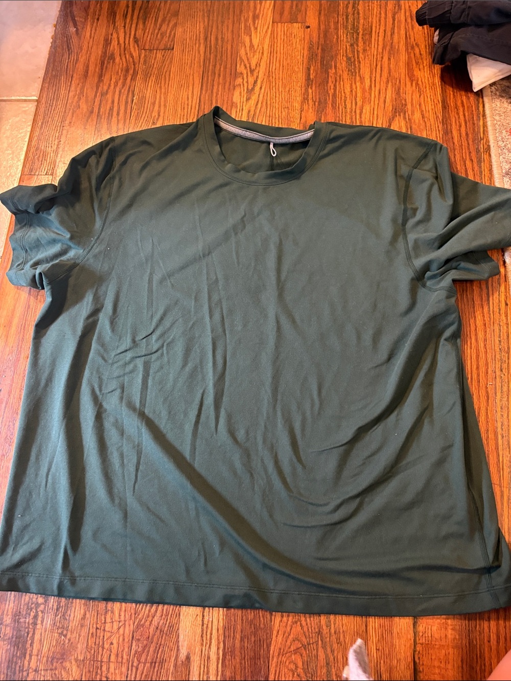 🎉Lululemon athletica Men's Crew Tee in Dark Green